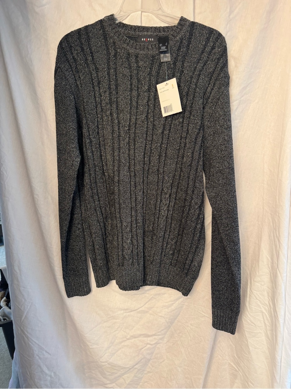 Axcess Charcoal Gray Cable Knit Crewneck Sweater NWT